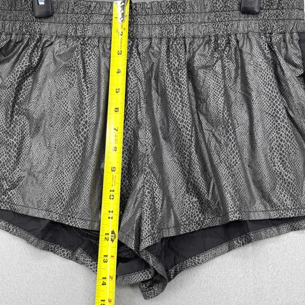 Free People FP Movement Diamondback Reflective Snakeskin Running Shorts Silver L - Picture 10 of 10